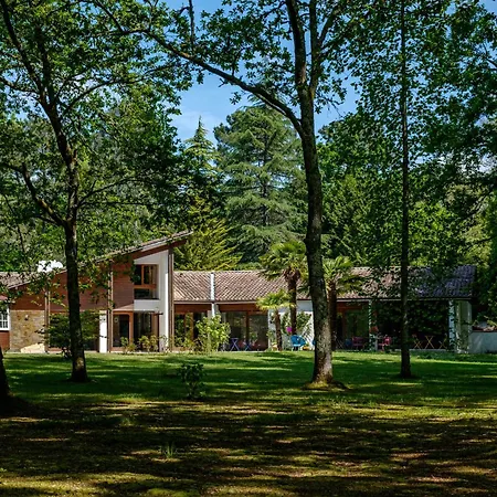 Parc De L'aiguade Saint-Paul-lès-Dax
