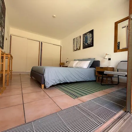 Parc De L'aiguade Bed & Breakfast