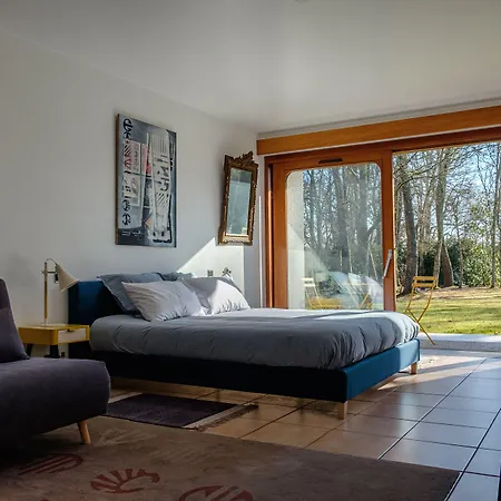 לינה וארוחת בוקר Parc De L'aiguade 3*