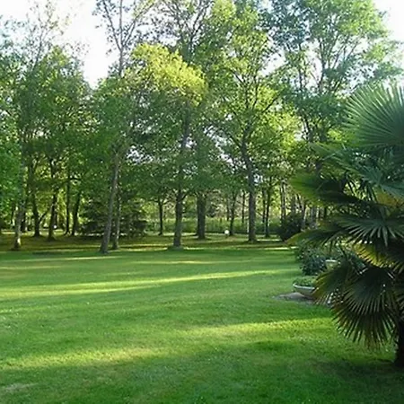 לינה וארוחת בוקר Parc De L'aiguade Saint-Paul-lès-Dax
