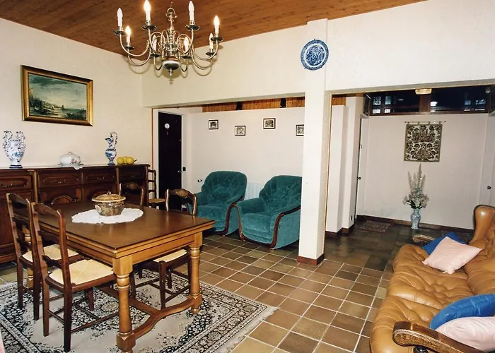 فندق مبيت وإفطار Parc De L'aiguade 3*